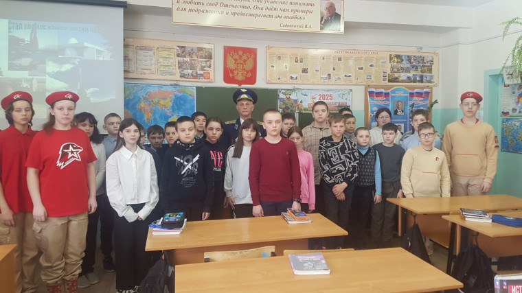 Патриотическое мероприятие «День космонавтики».